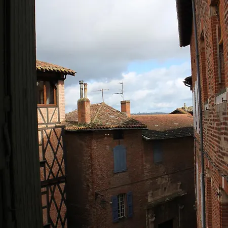 Centre Ancien Avec Vue Sur Le Tarn *